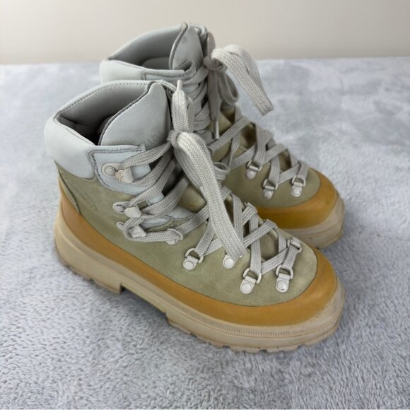 Canada Goose Journey Boot Women's Size 6 US - Picture 1 of 16